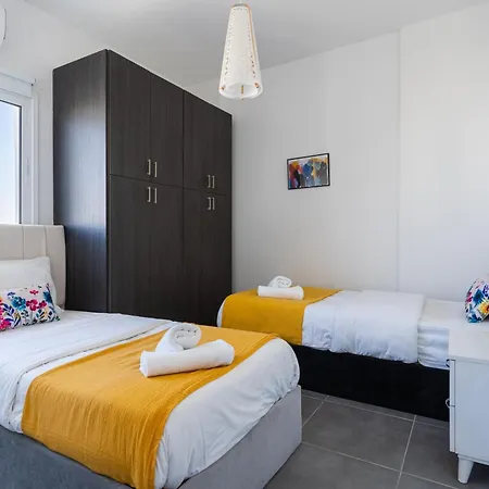 Olympus 2-bedroom Apartment *