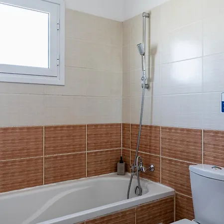 Olympus 2-bedroom Apartment Larnaca