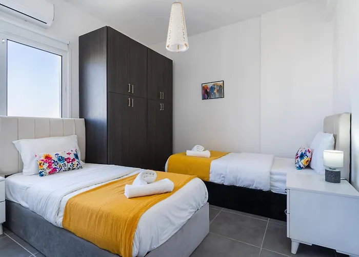 Olympus 2-bedroom Apartment *